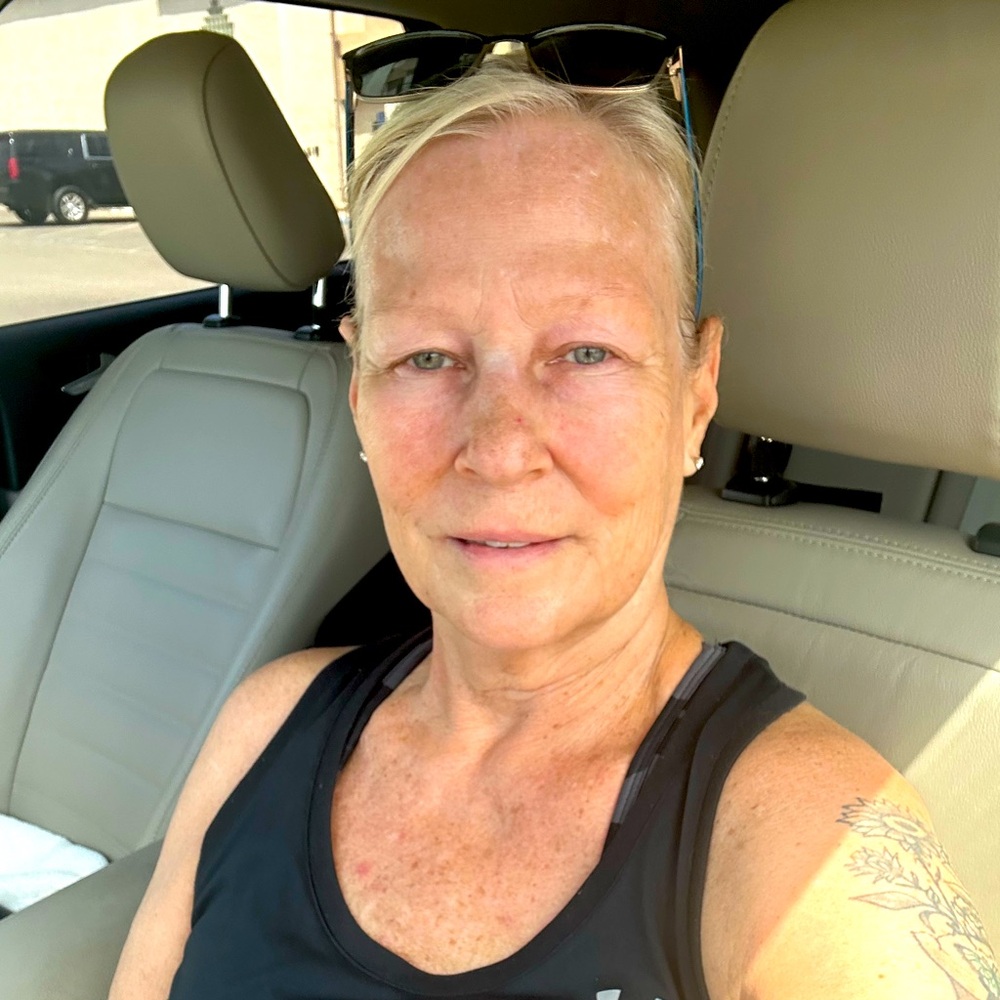 Meet your Posher, Cathy